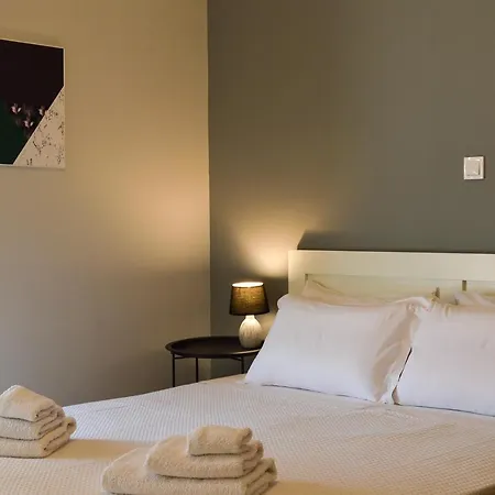 Acropolis View 2br *